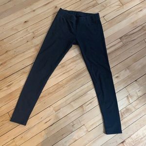Pact women’s organic cotton leggings size L